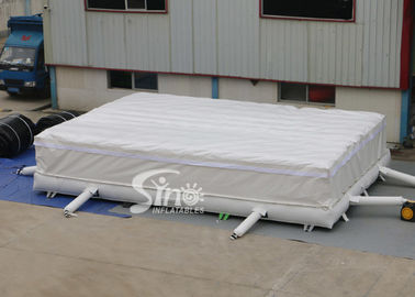8x6m white indoor foam pit airbag with sealed top cover for big jump airbag stunt training or entertainment